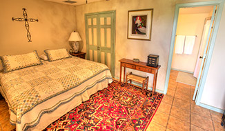 bedrooms_titile-moonroom_bedroom