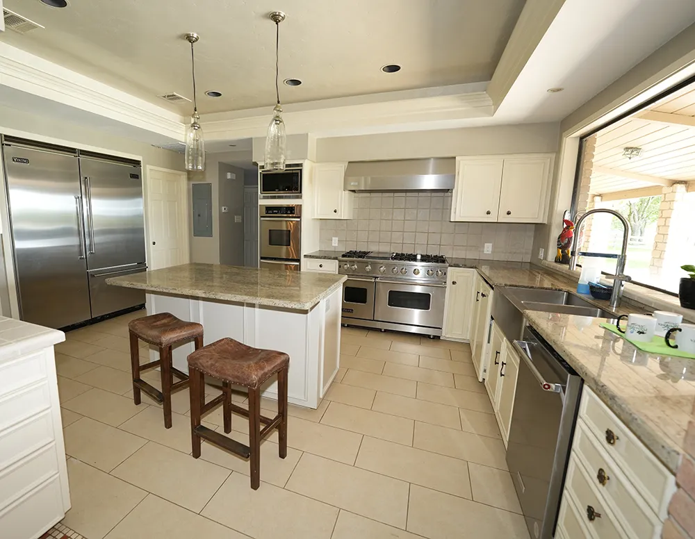 Main-Kitchen